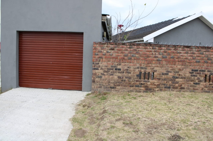 4 Bedroom Property for Sale in Mdantsane Nu 9 Eastern Cape